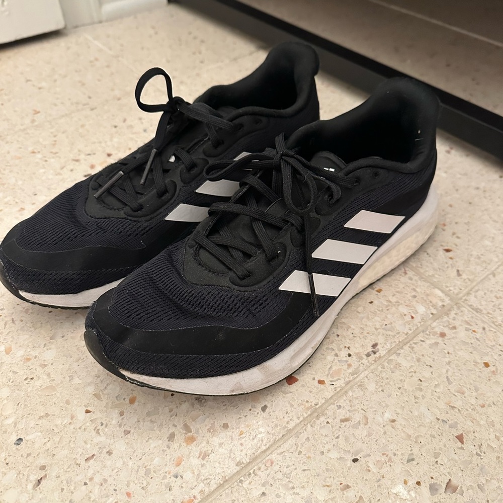 Adidas Supernova Black and White Sneaker Sz 8.5